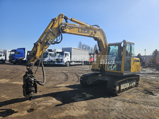 Купить Экскаватор гусеничный LGCE E690F с гидровращателем  б/у (2024 г.в., 1038 м.ч)(0100) в компании Русбизнесавто - изображение 7